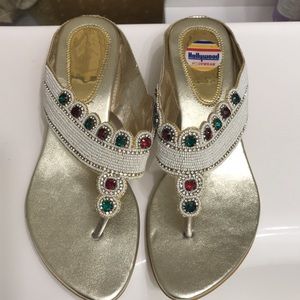Hollywood celebrity sandals, size 8